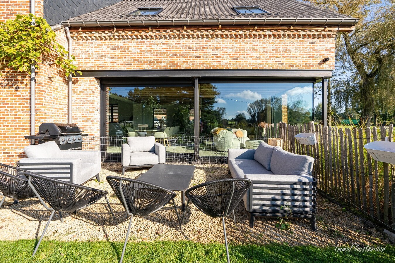 Ferme rénovée avec charme authentique sur environ 1,1 hectare à Paal (Beringen) 