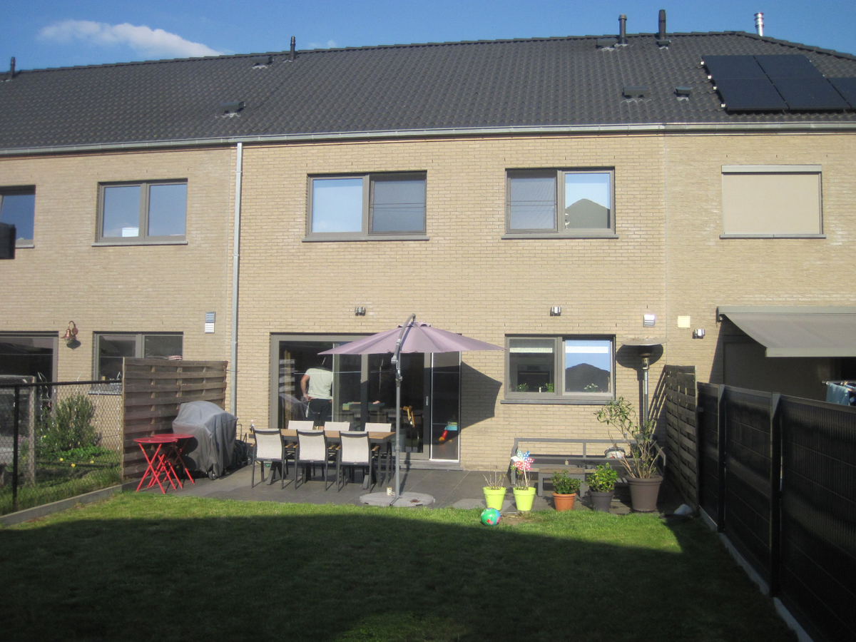 Ruime, energiezuinige gezinswoning met aangename tuin. 