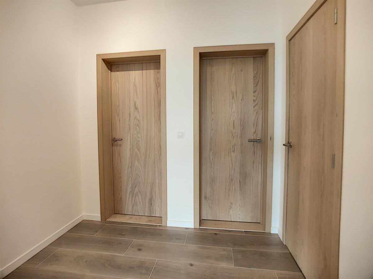 Uiterst knap gerenoveerd appartement van 114m² en 9 meter gevel - Zeebrugge 