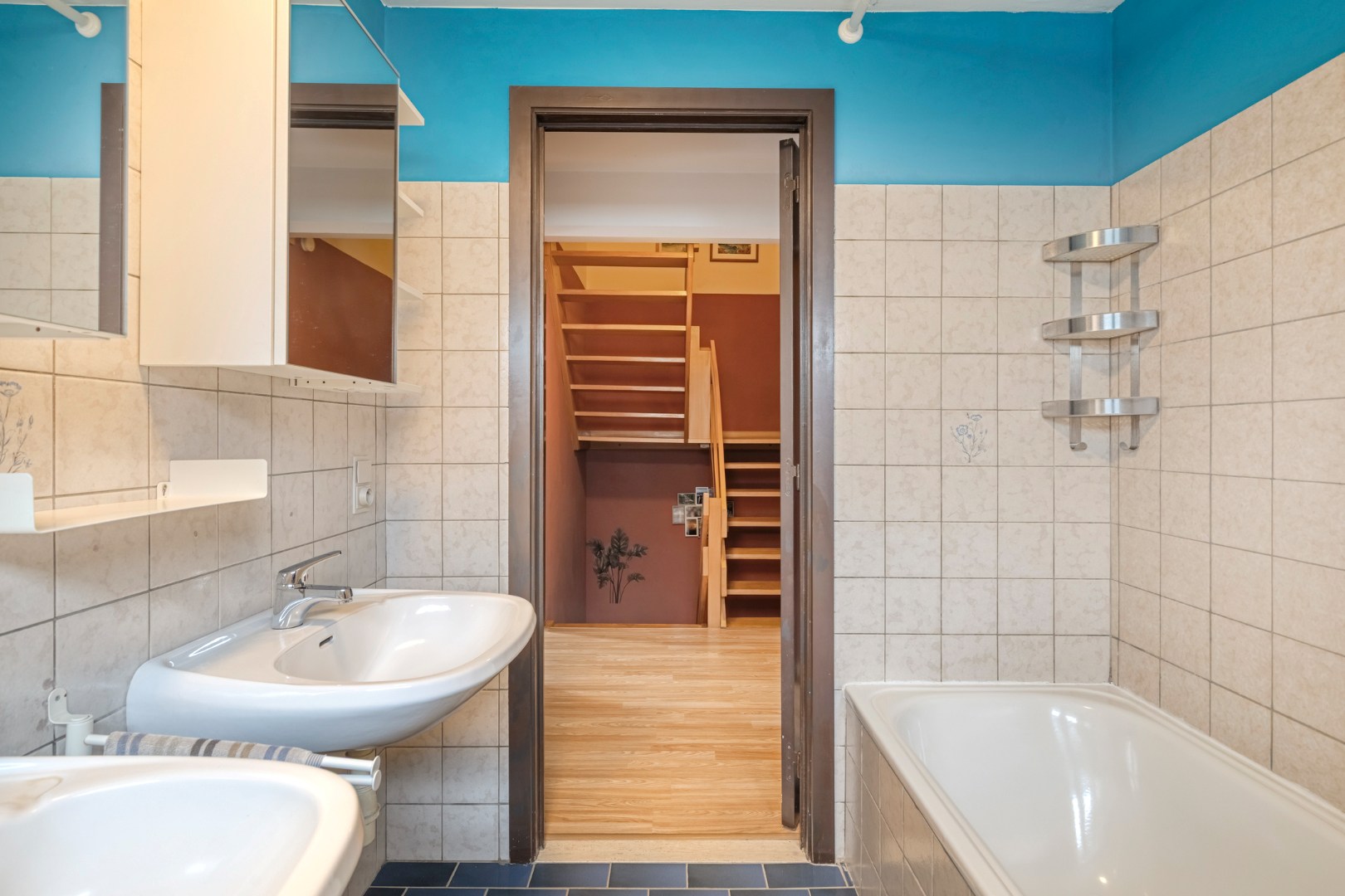 Halfopen bebouwing met 5 slaapkamers, garage en tuin in Kessel-Lo! – EPC 166 kWh/m² - bewoonbare opp. 180 m² 