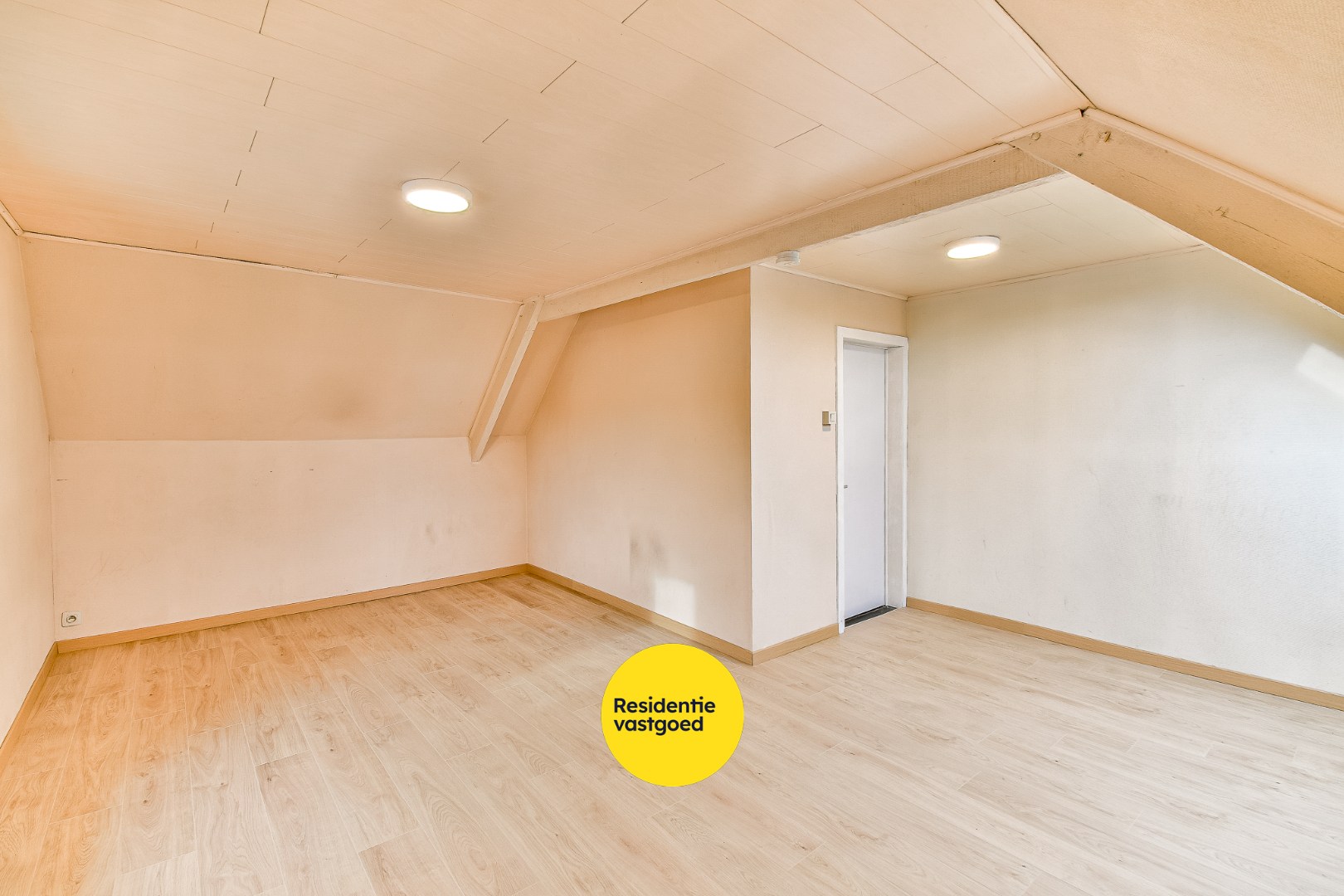 Instapklare woning met 3 ruime slaapkamers en zonnige achtertuin nabij centrum Gistel 