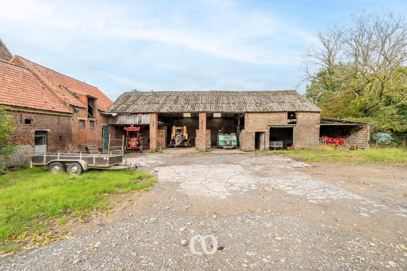 Prachtig gelegen bouwgrond geschikt voor 1 of 2 open bebouwingen 