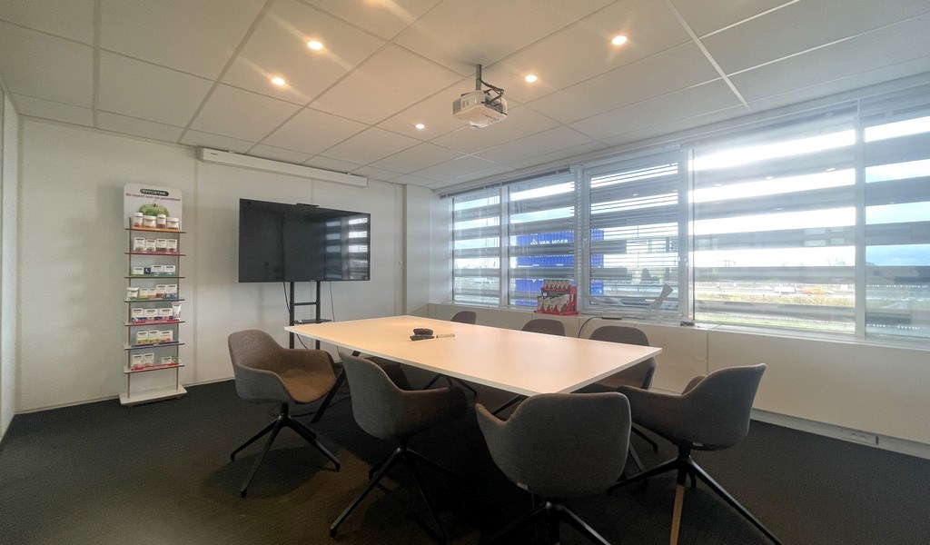 Kantoren te huur in West Port aan E34 in Zwijndrecht