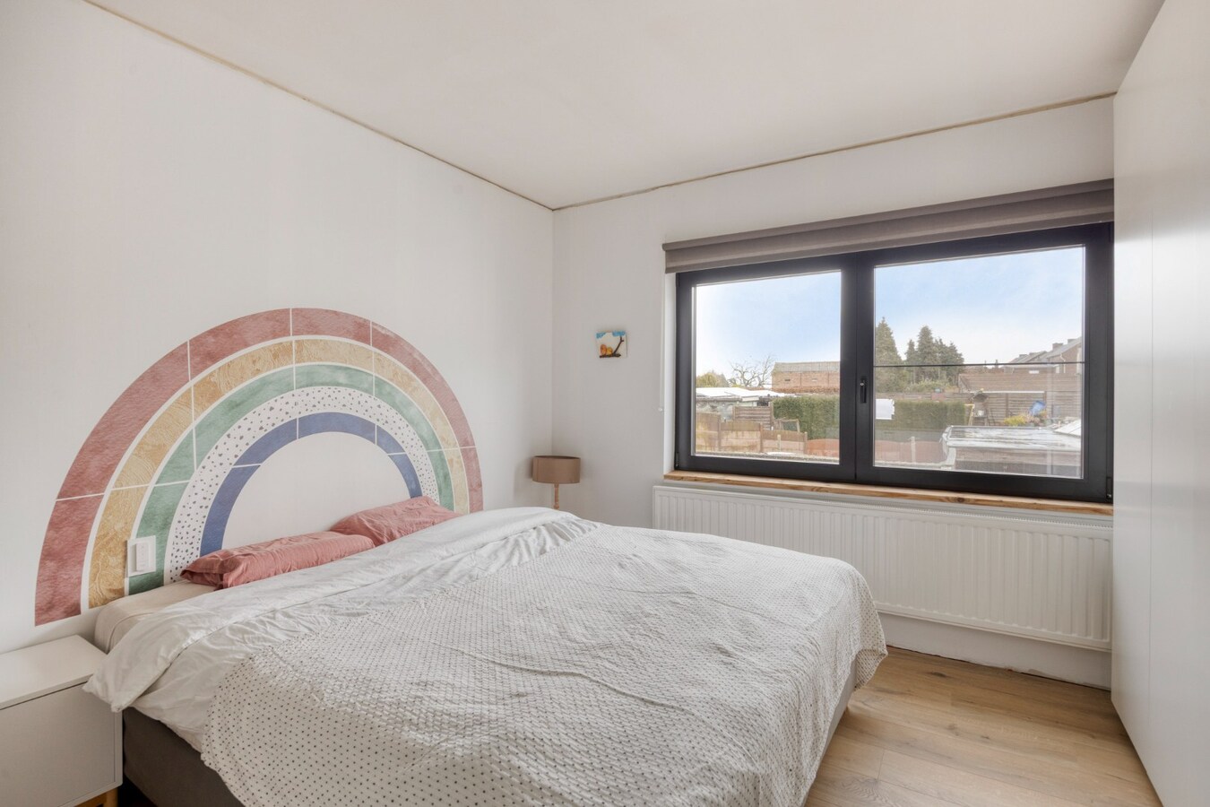 Instapklare woning met 3 slaapkamers en tuin. 