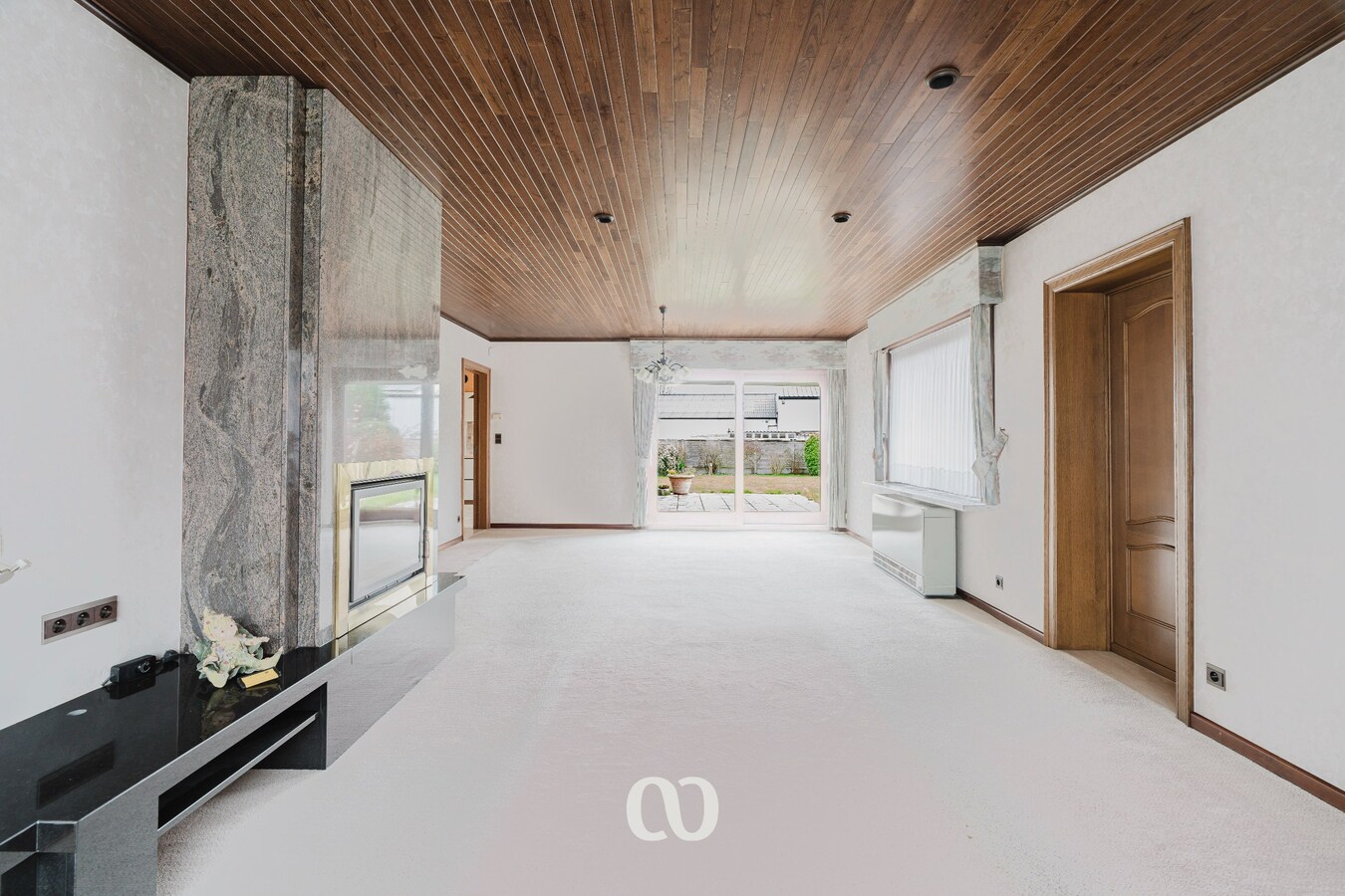 Zeer ruime woning met uitbreidingsmogelijkheden in rustige woonwijk te Kruisem 