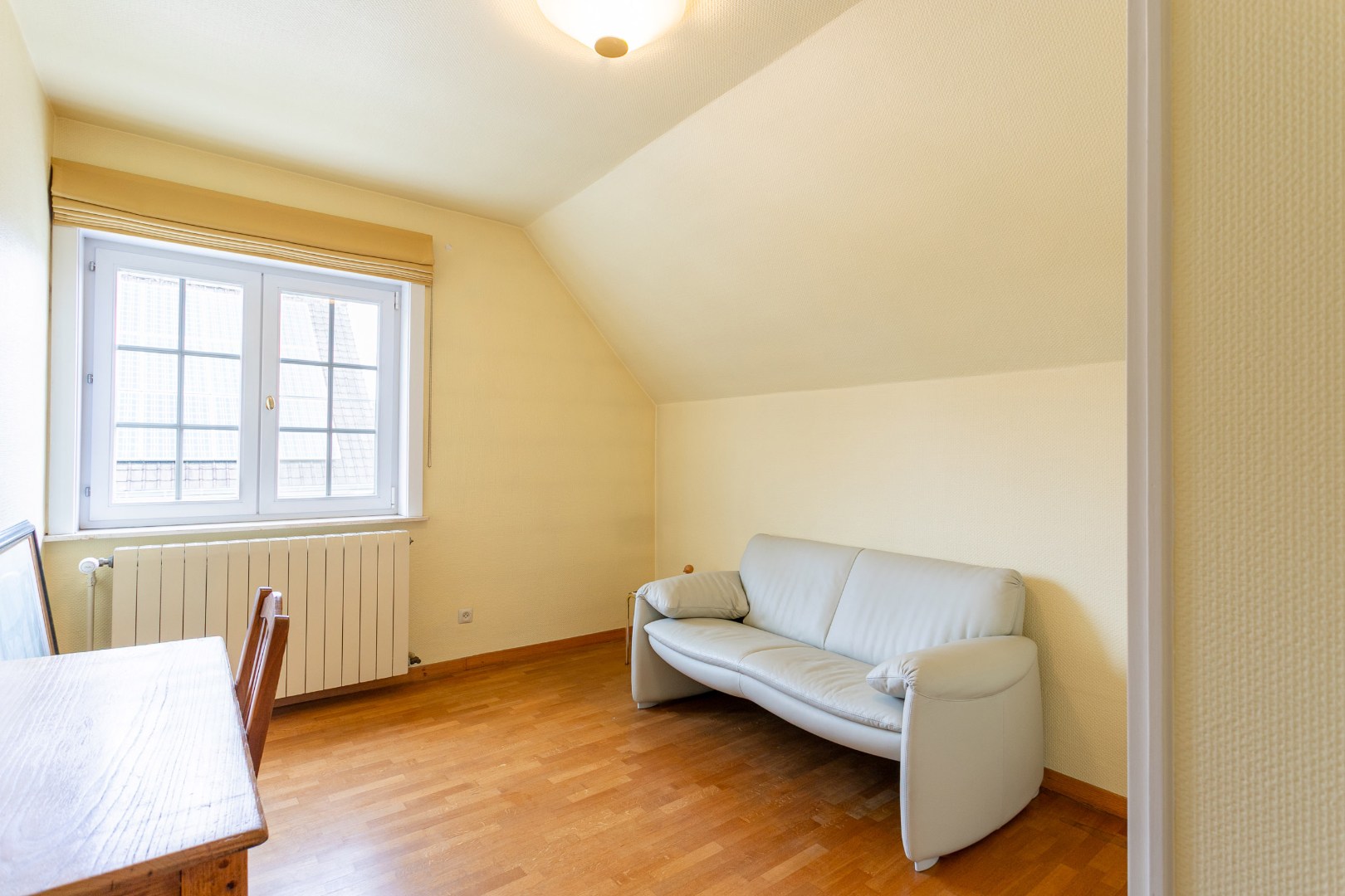 Solide woning (EPC:C) met 3 slpk, tuin en ruime garage 