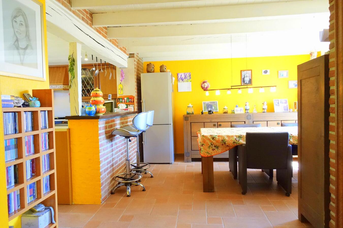 Rustig gelegen villa te Roksem 