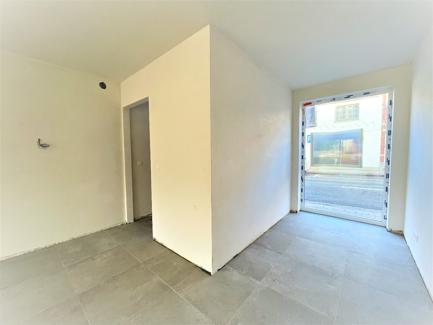 Nieuwbouwwoning met 3 slaapkamers en garage op 318m² 