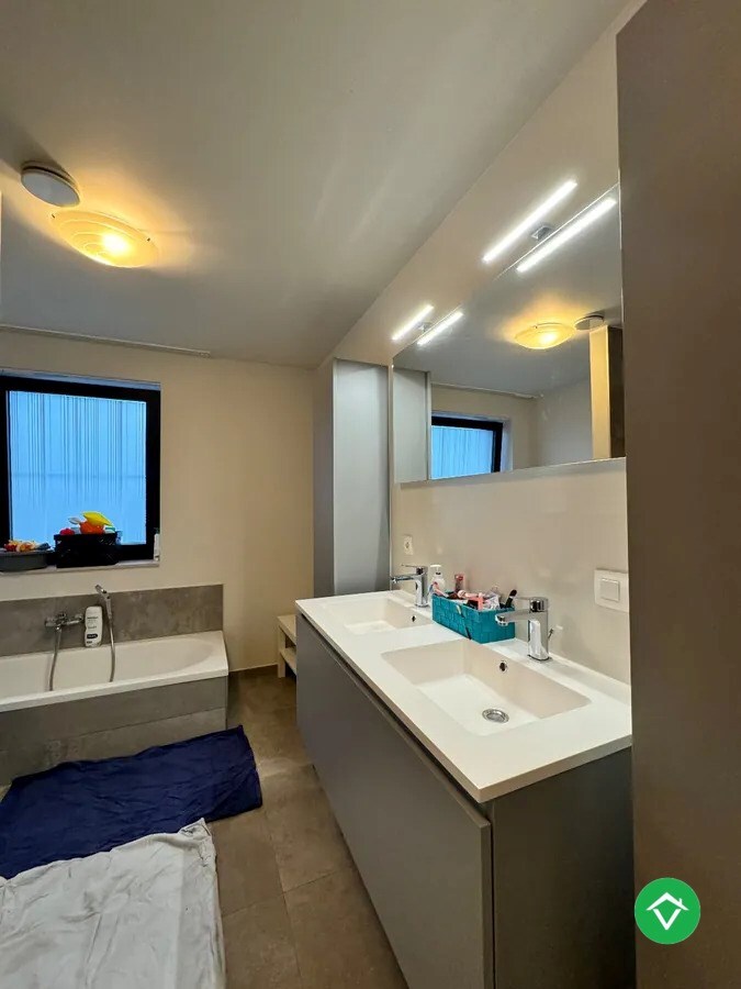 Nieuwbouwwoning met 3 slaapkamers te Koekelare 