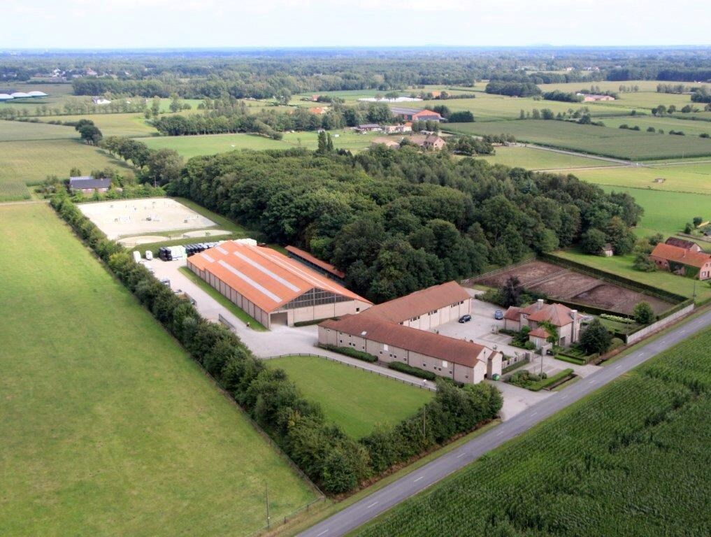 Stoeterij ‘De Roshoeve’ op ca. 5,9 ha te Geel 