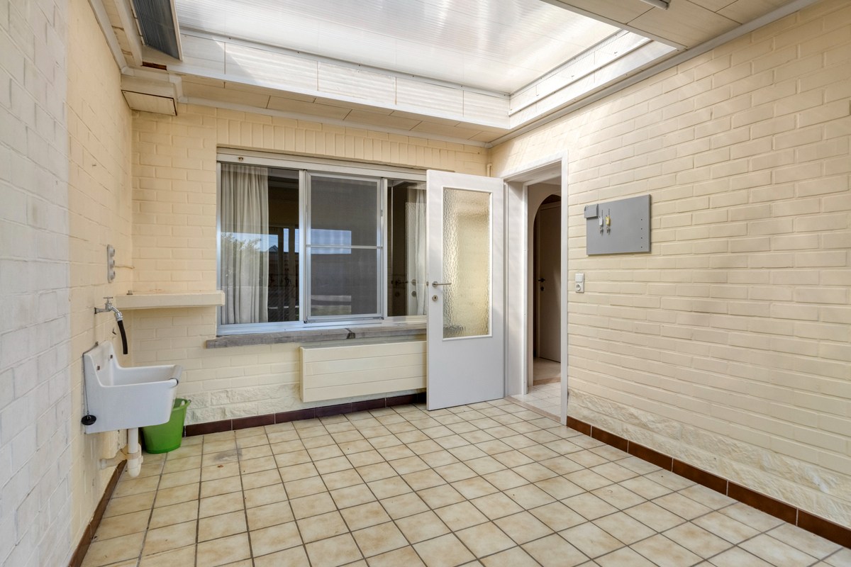 Gelijkvloers appartement met 2 slaapkamers, terras en tuin 