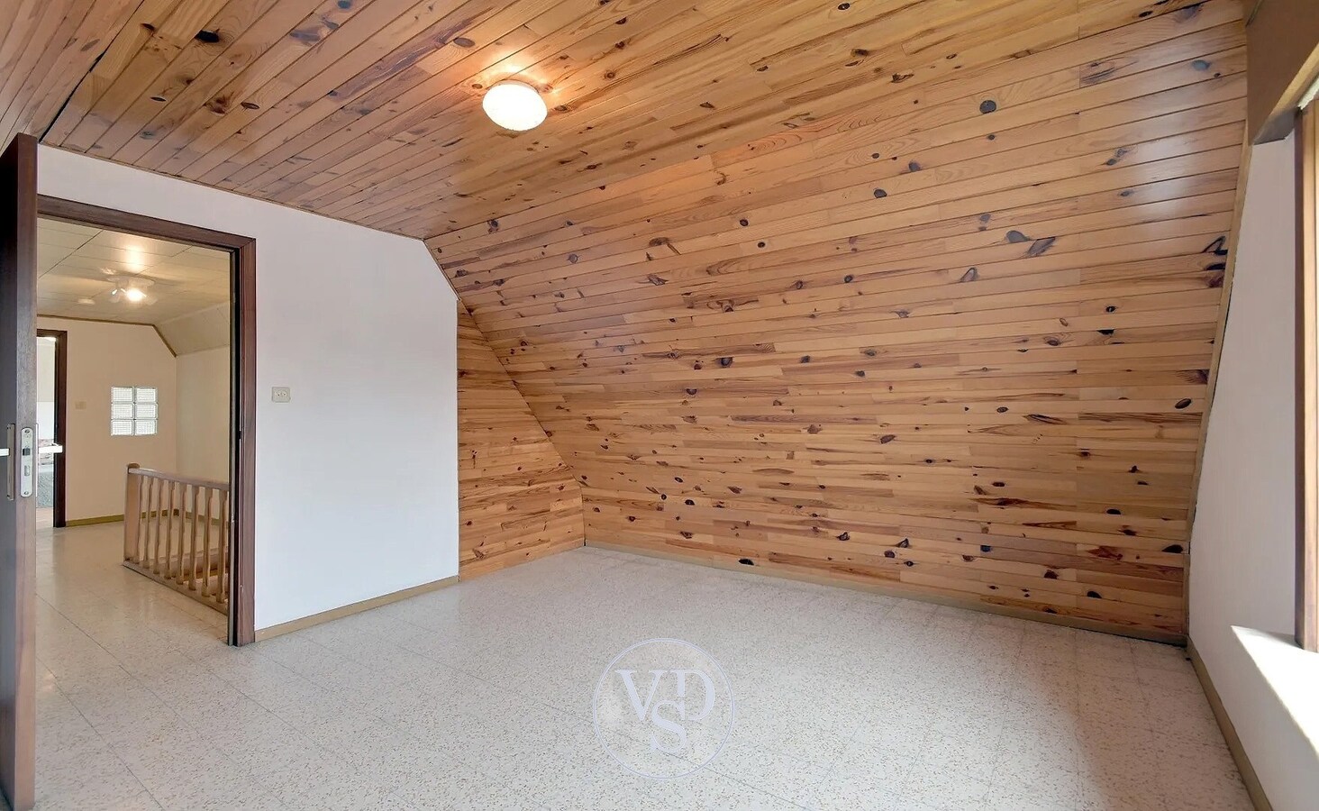 Ruime, degelijke woning 