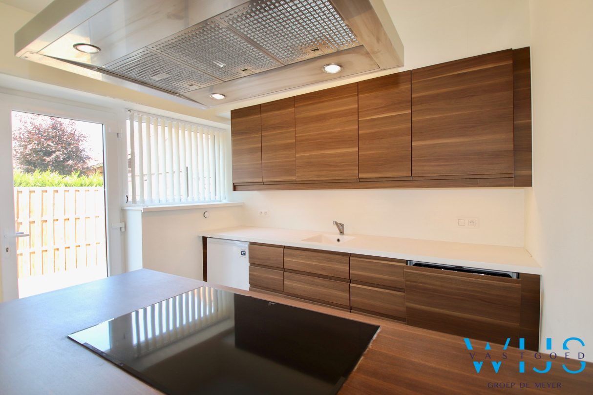 Modern woonhuis met 3 slaapkamers te Kluizen! 