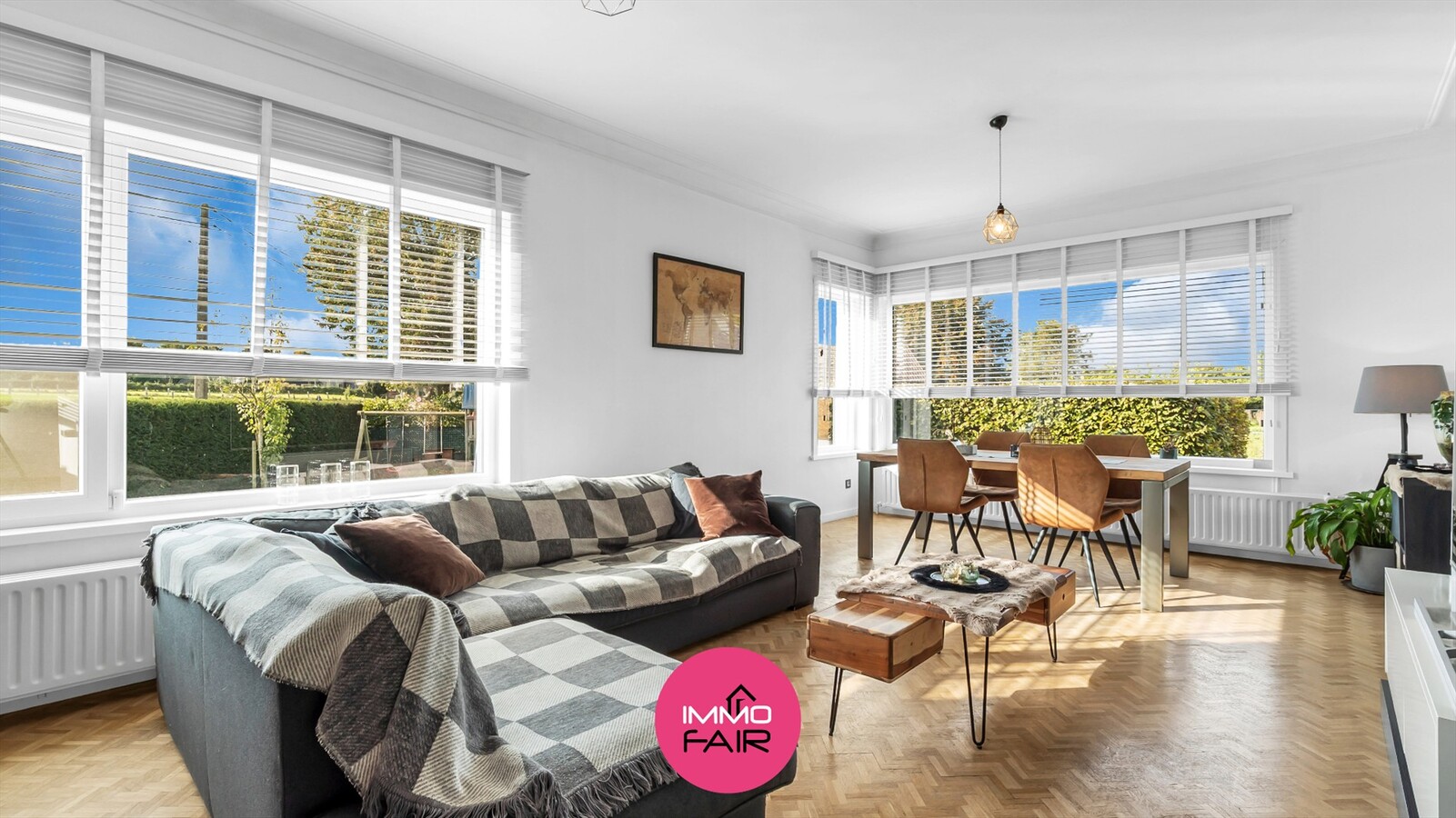 Vrijstaande semi-bungalow met panoramisch zicht, vlakbij Maastricht! 