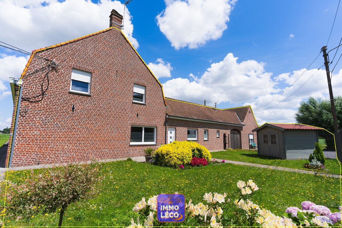 Maison de campagne avec jardin et parking, un véritable coup de coeur ! 