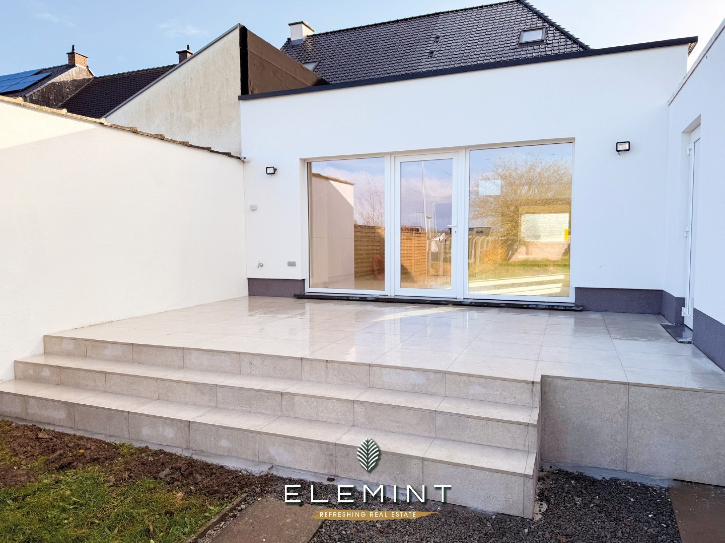 Energiezuinig halfopen ruime woning met garage te Oudenaarde 