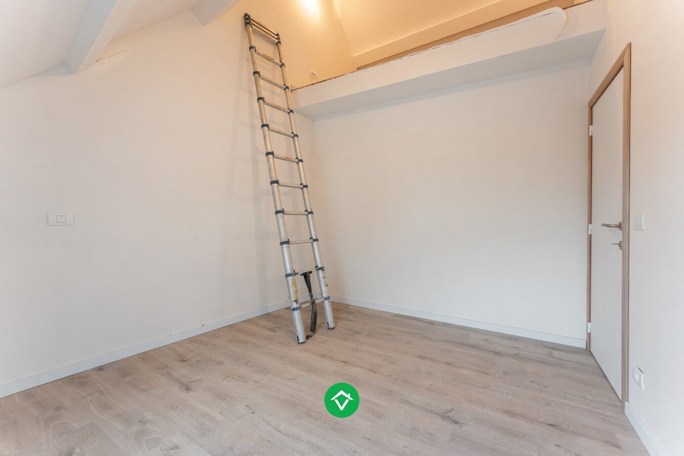 Woning met 3 slaapkamers en inpandige garage te Koekelare 