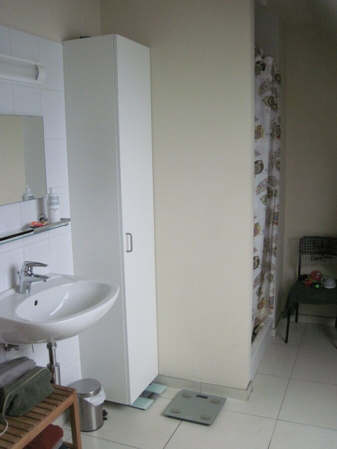 Aangename gezinswoning (Half Open Bebouwing). 