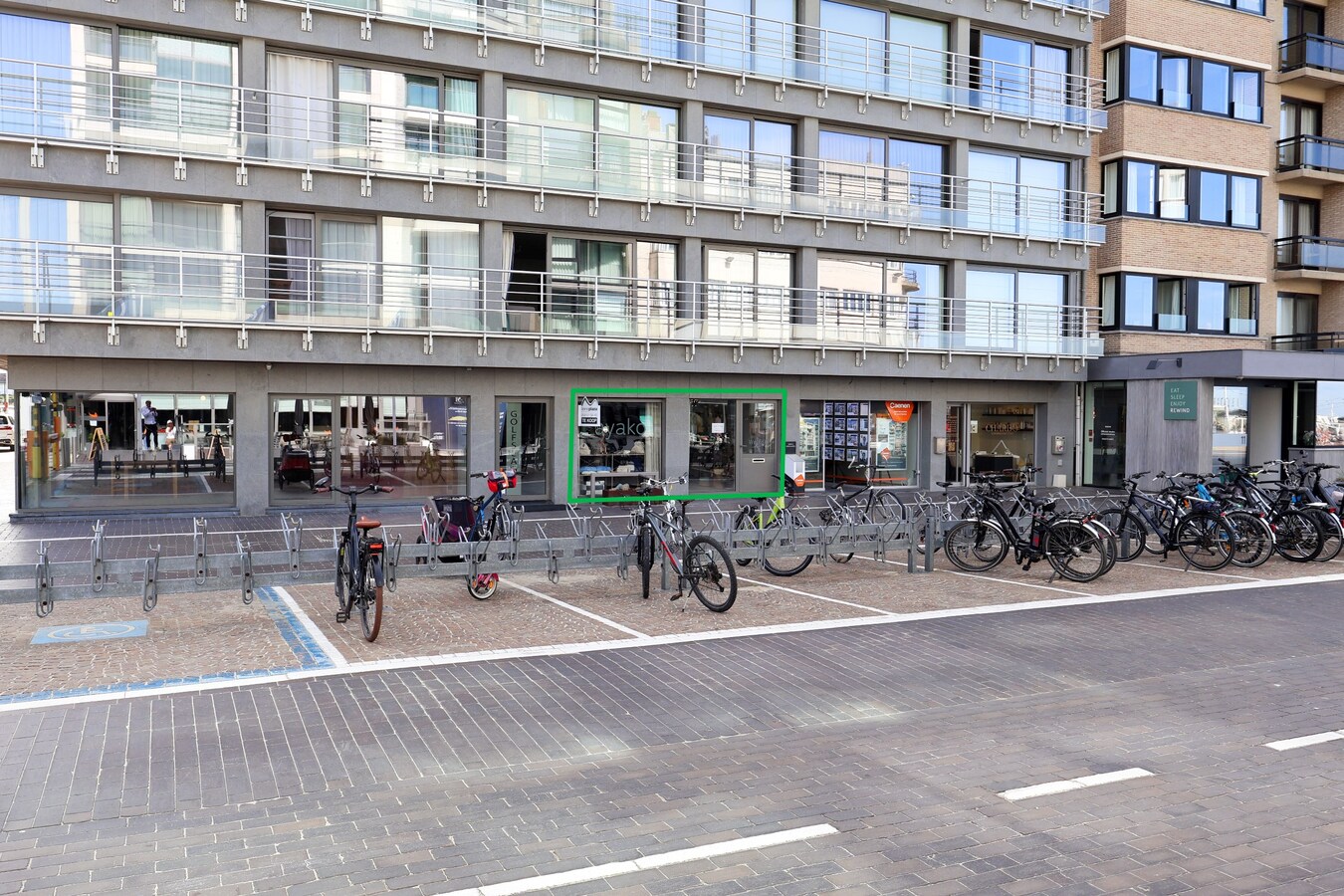 Stijlvol pand op het Astridplein in Oostduinkerke-Bad 