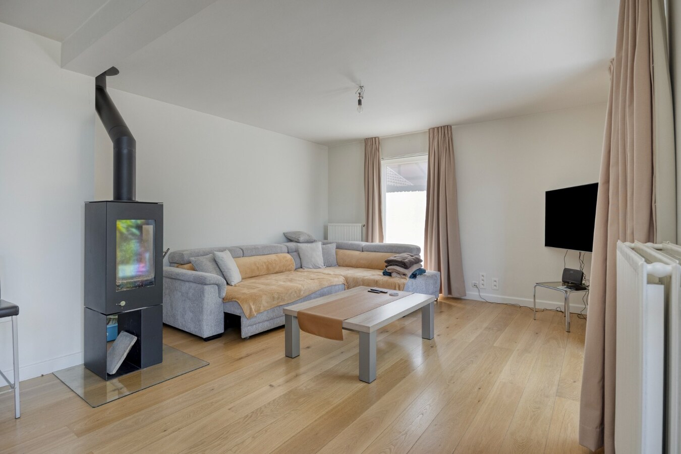 Exclusieve VILLA met zwembad in Zétrud-Lumay (Jodoigne) 