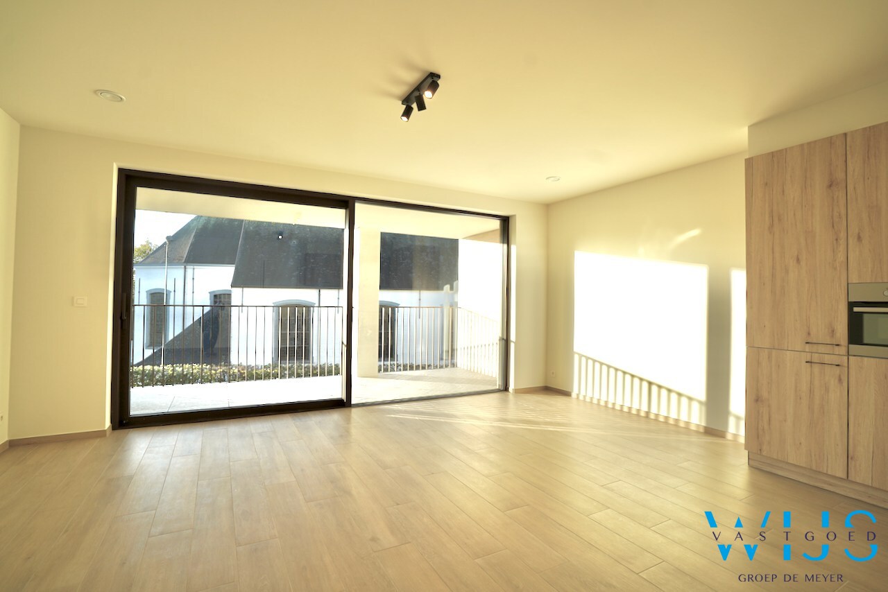 Nieuwbouw appartement in hartje Sleidinge ! 