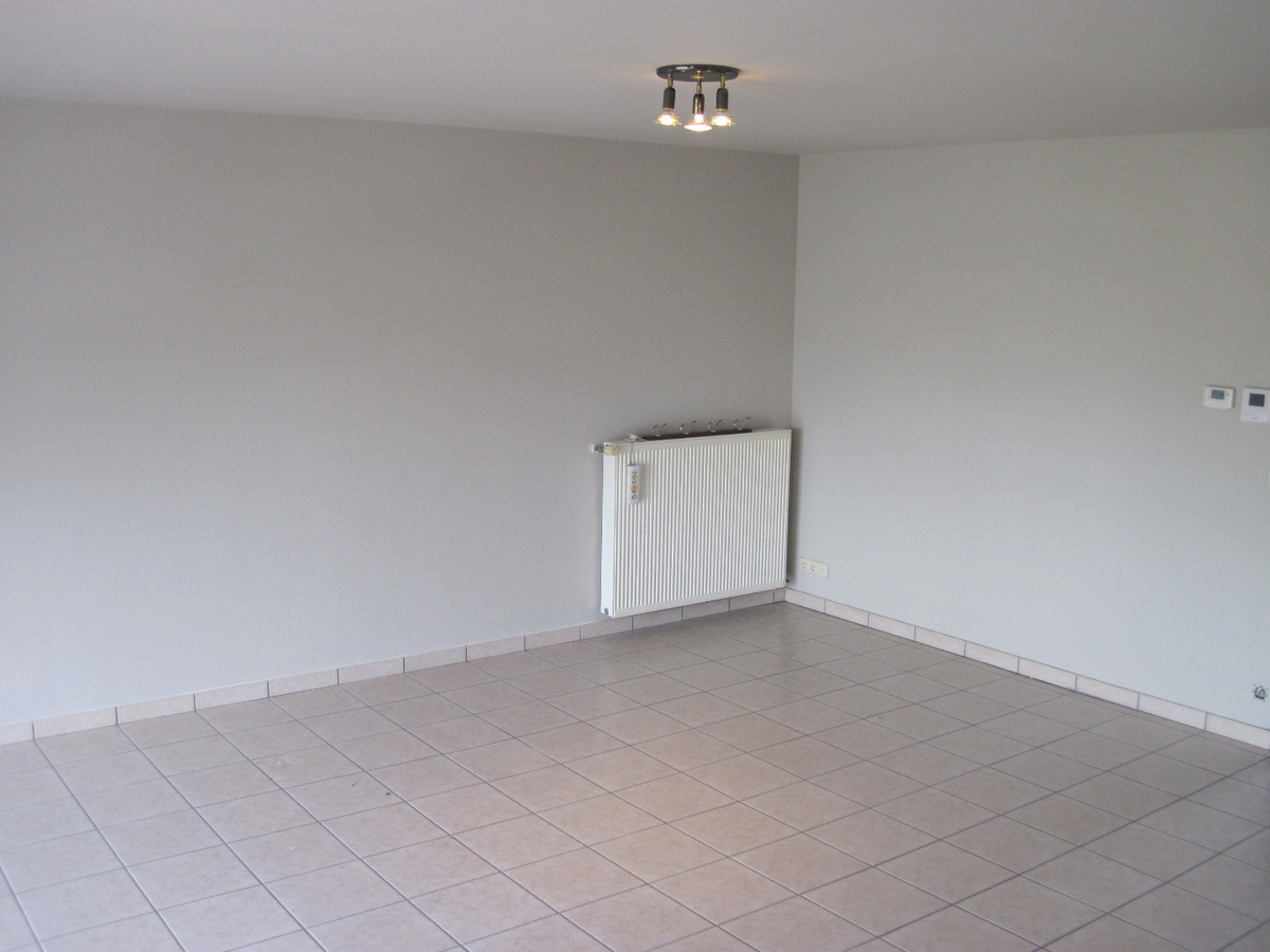 Tijdloos 2 slaapkamer appartement te centrum Asper (GEEN VASTE KOSTEN!) 