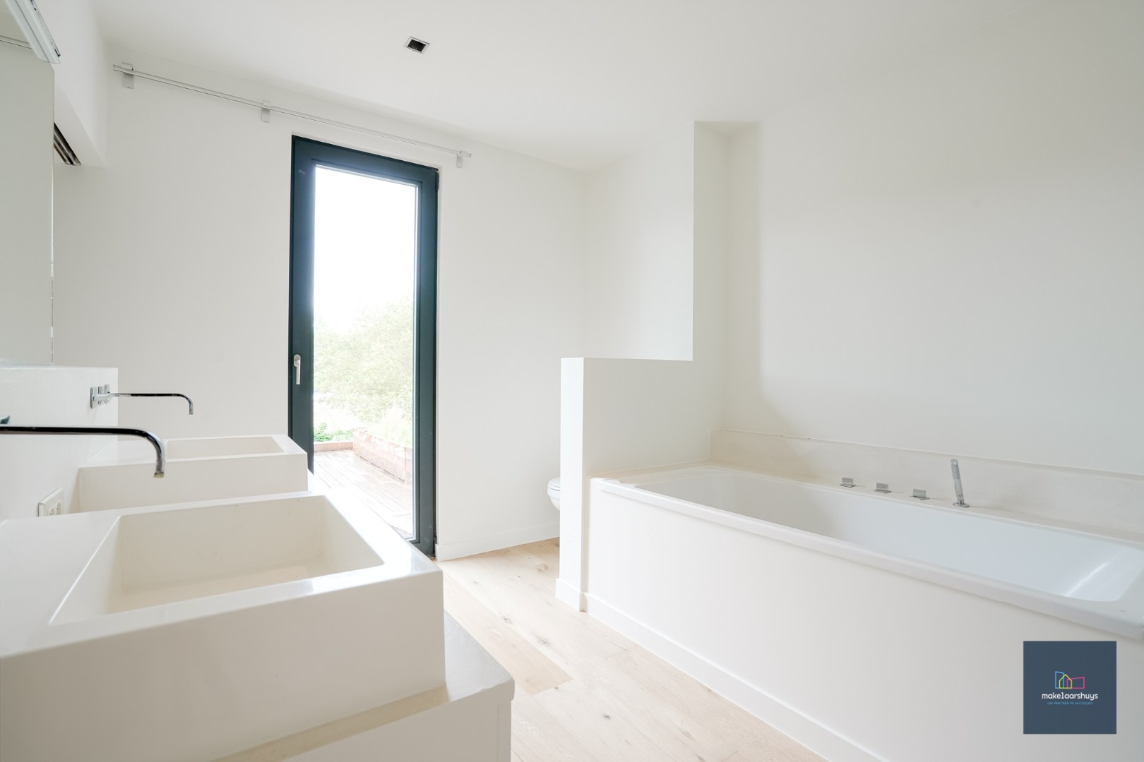 INSCHRIJVEN Instapklare woning MET garage te Gentbrugge 