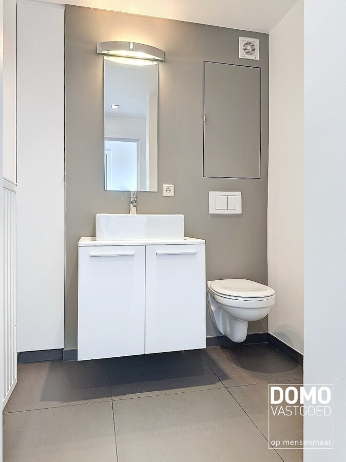 GUNSTIG GELEGEN OPBRENGSTEIGENDOM TE HASSELT 