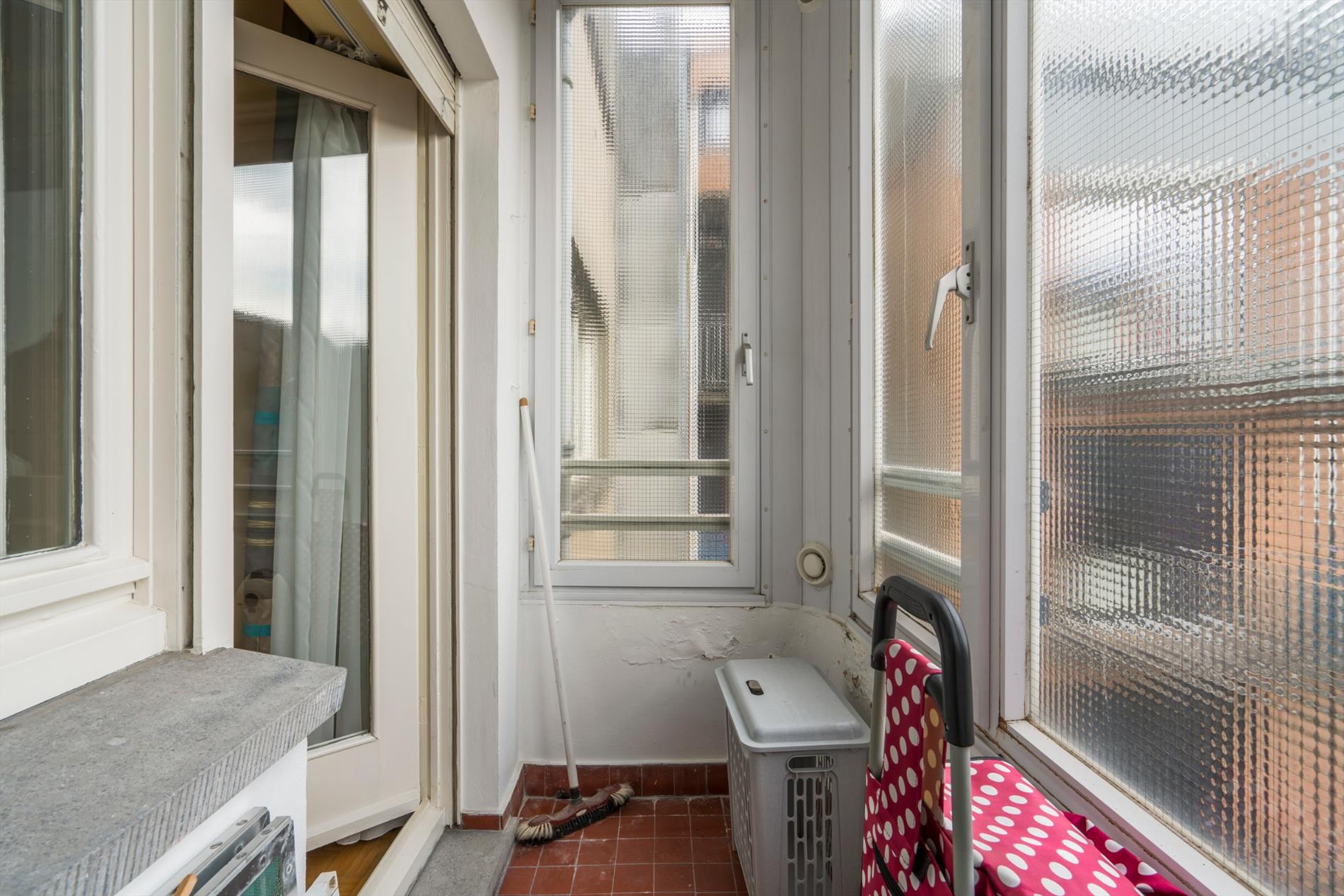 MODERN VAKANTIE APPARTEMENT OP TOPLIGGING (VAKANTIEVERHUUR) 