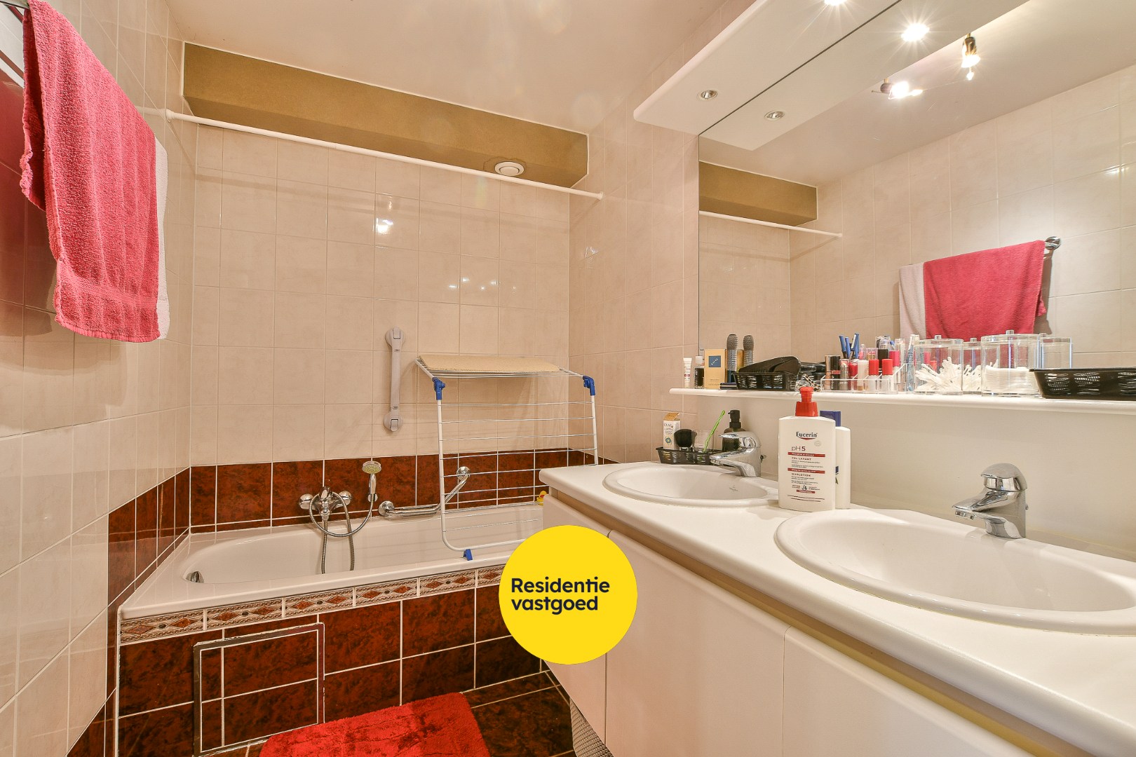 Appartement met 2 slaapkamers op wandelafstand van strand en zee te Wenduine 