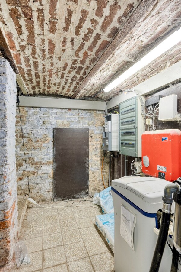 Prachtig gerenoveerde HOEVE te Landen (Neerwinden) 