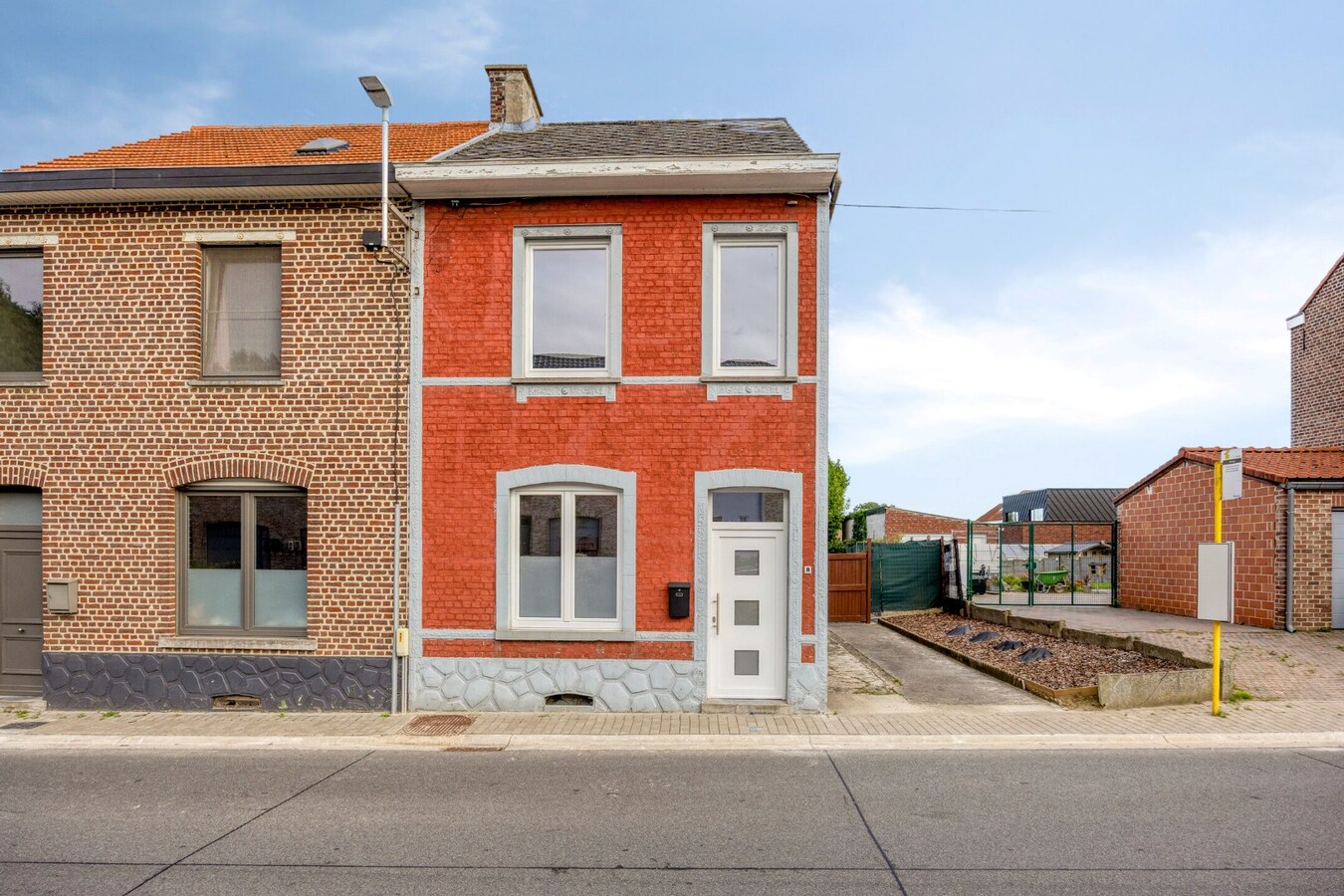 HOB met tuin, binnenplaats en 2 slaapkamers in Boutersem 