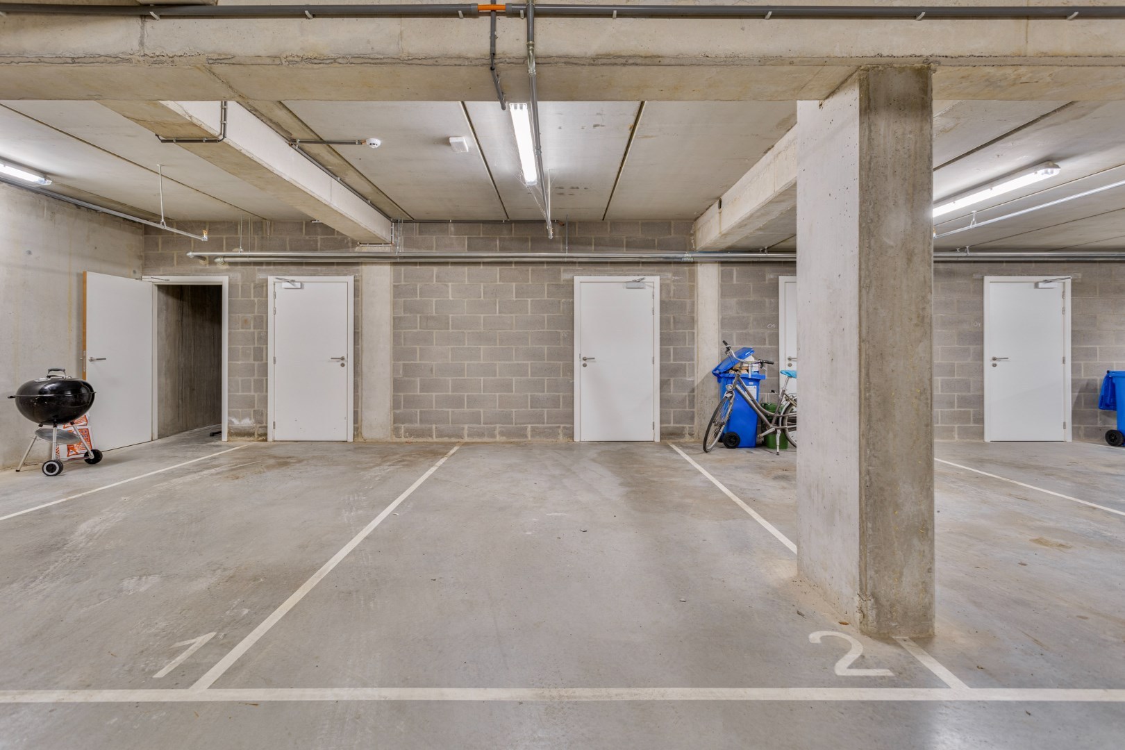 Lichtrijk nieuwbouwappartement met 3 slaapkamers, tuin, terras, kelderberging en 2 autostaanplaatsen - EPC 36 kWh/m² -bewoonbare opp. 115 m² 