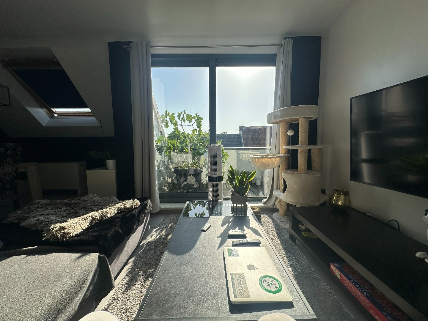 Instapklaar appartement met 1 slp en zonnig terras, centrum Torhout 