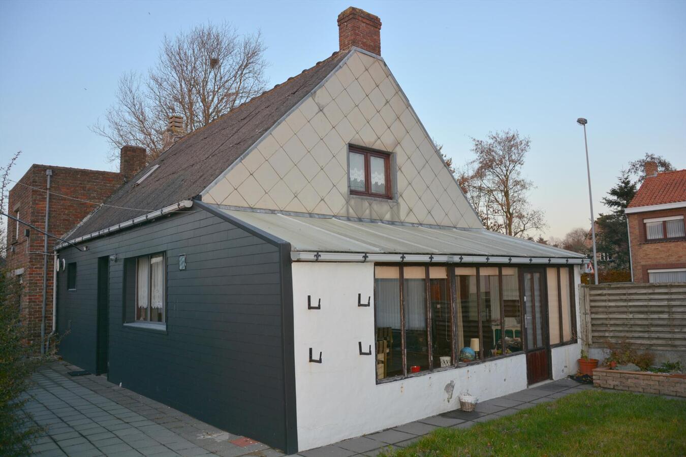 Te renoveren woning met landelijk uitzicht 