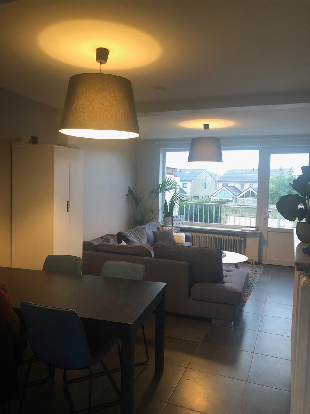 Mooi duplexappartement met 2 slaapkamers en garage 