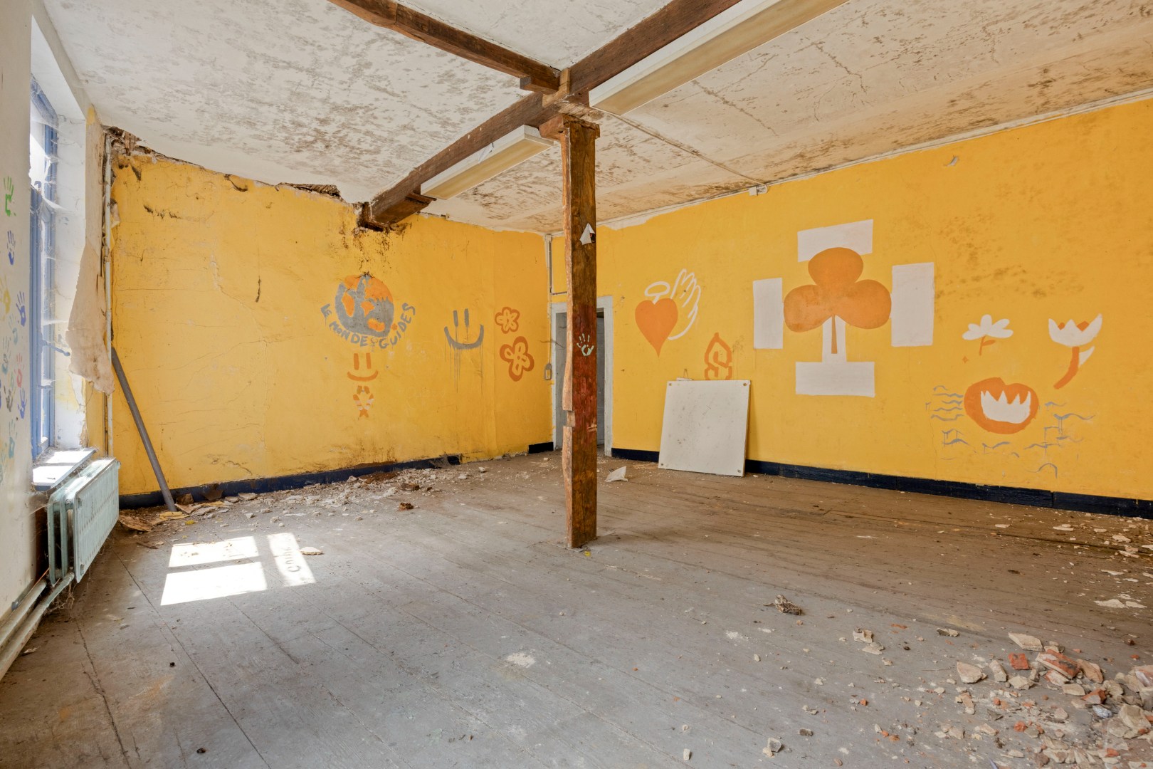Te renoveren woning met stadstuin in hartje Halle 