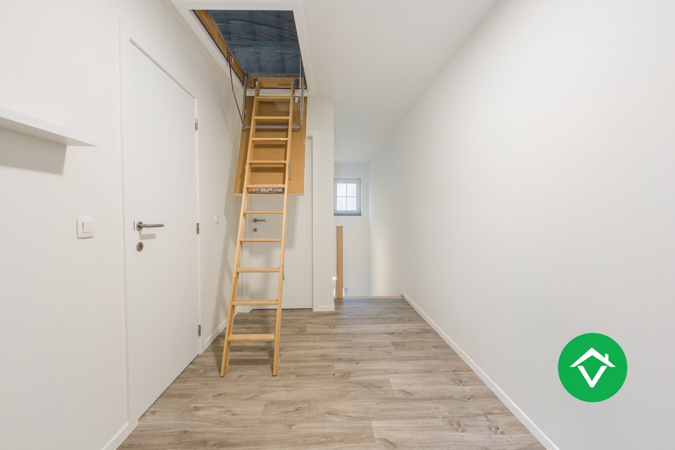 Instapklare energiezuinige woning (2018) met garage en tuin in Zevekote 