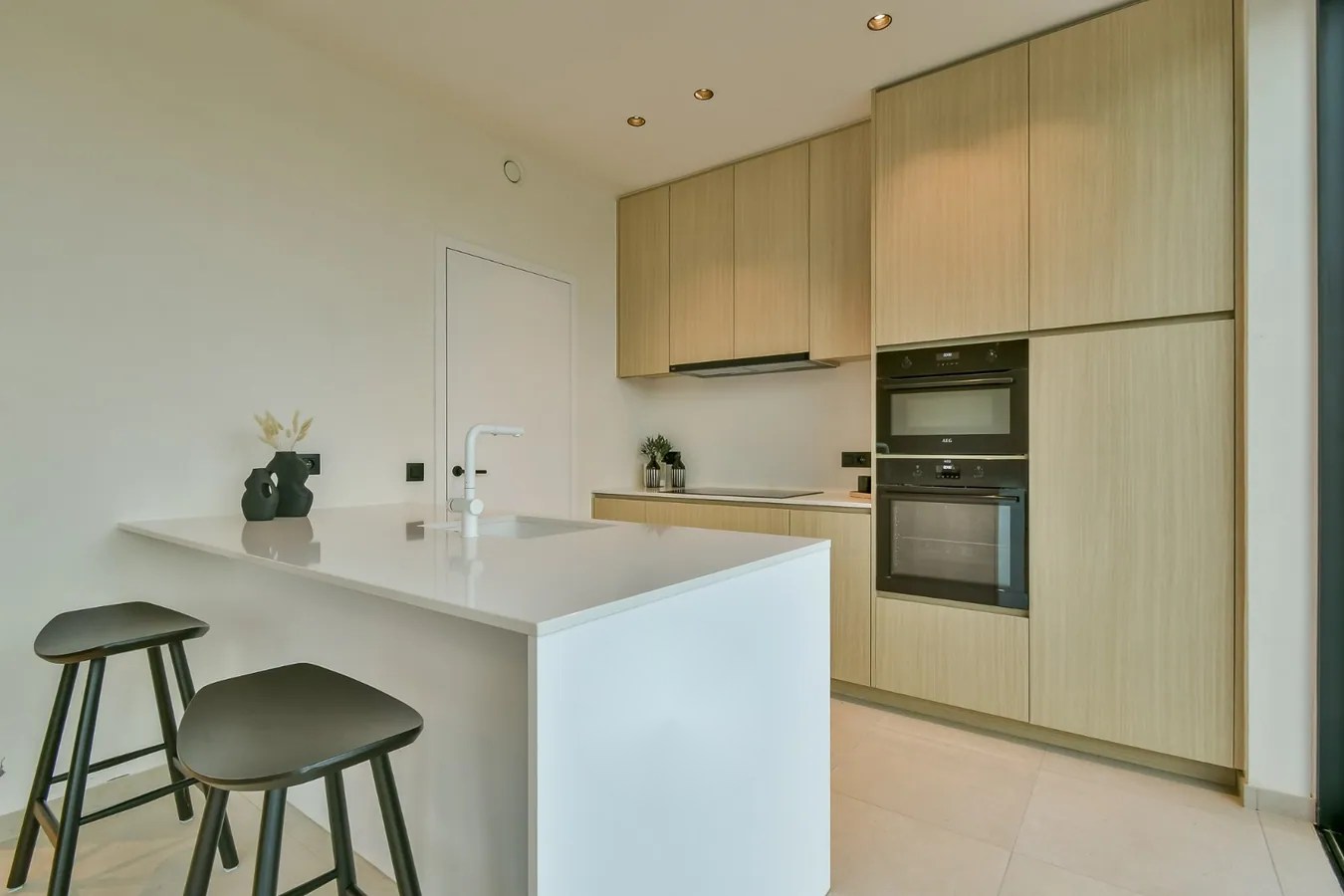 Ruime afgewerkte nieuwbouwwoning met landelijk zicht! 