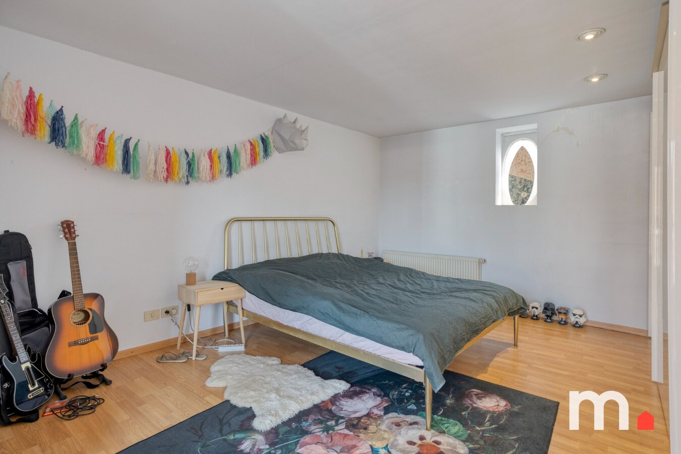 Instapklare woning met hobby ruimte te koop ! 