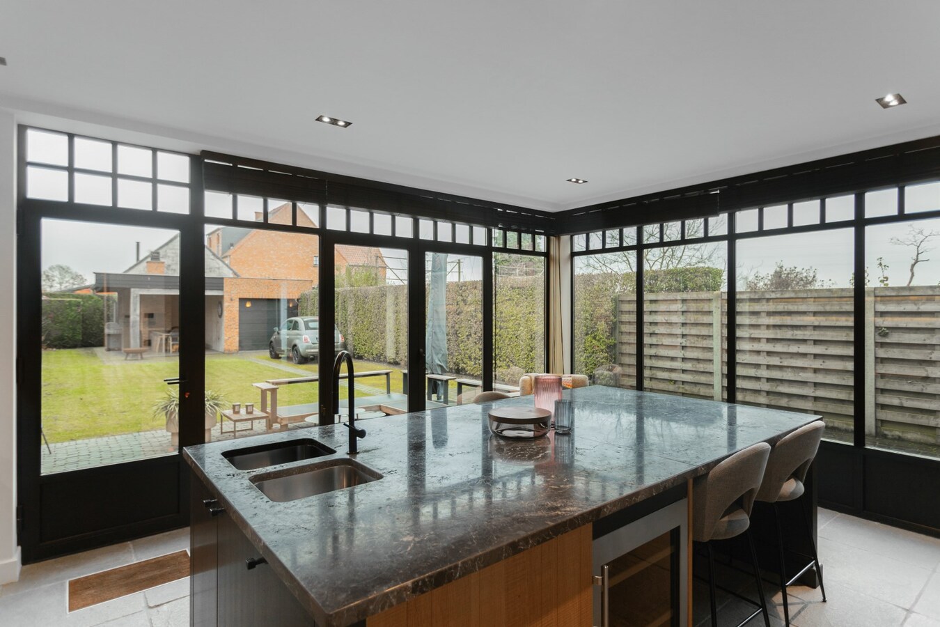 Luxueuze, energiezuinige woning 235 m² met 4 slaapkamers en 2 badkamers 