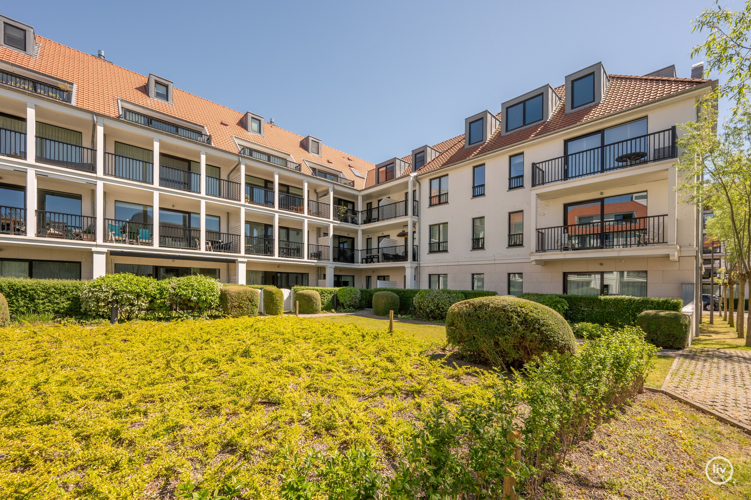 Recent Hoekappartement te koop te Duinenwater met 3 slaapkamers 