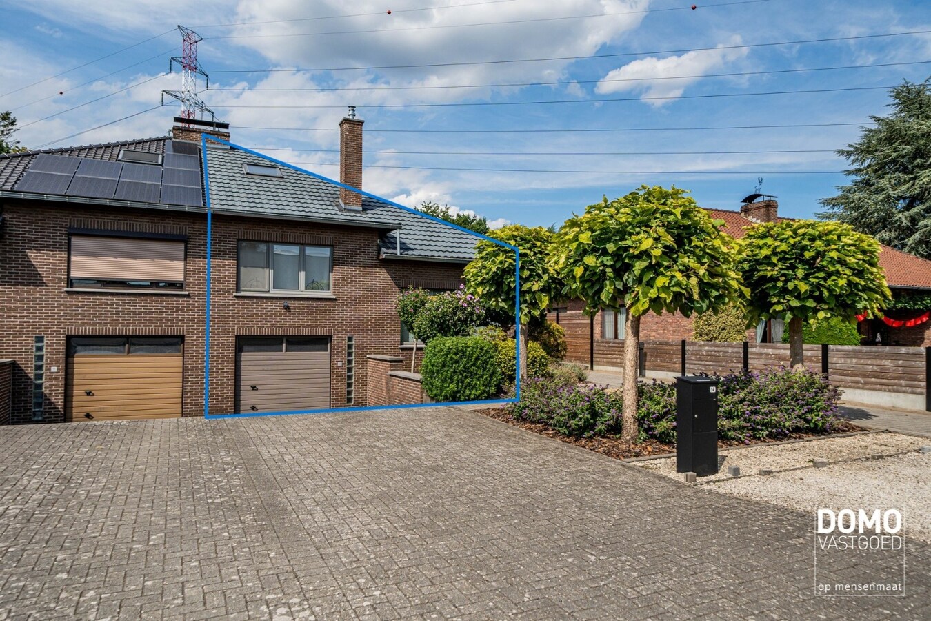 INSTAPKLARE, GERENOVEERDE GEZINSWONING MET 4 SLAAPKAMERS IN TUILT 