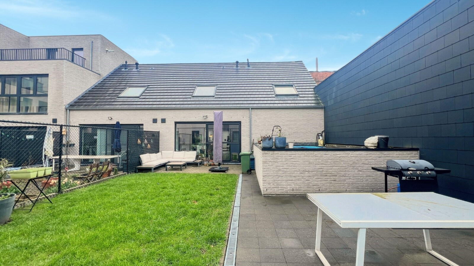 Instapklare gezinswoning op toplocatie nabij centrum Hasselt 