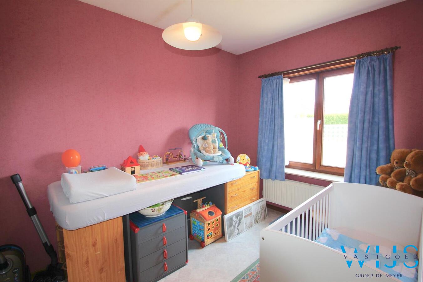 Gezellige goed onderhouden bungalow op een mooi perceel 