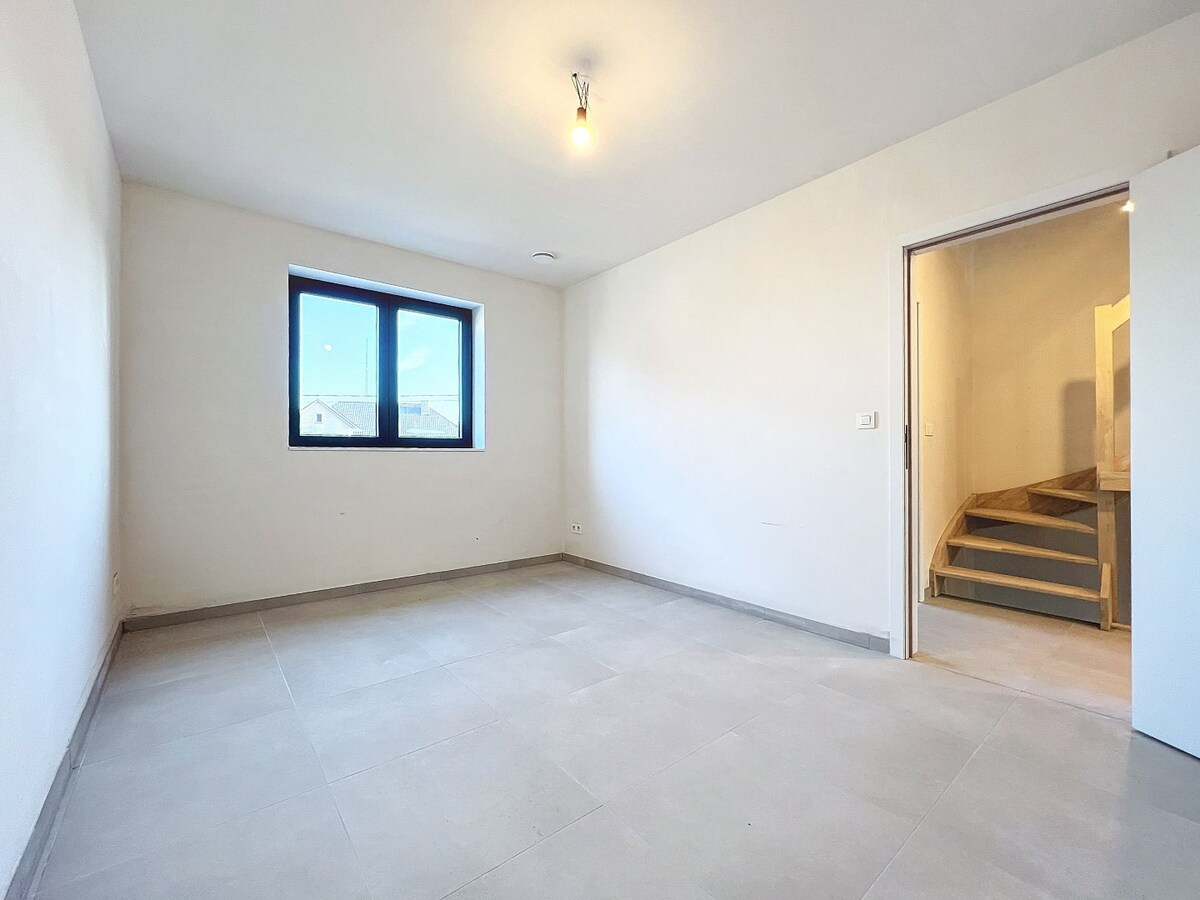 Tiptop afgewerkte nieuwbouw BEN-woning te Grotenberge, 6% BTW mogelijk 