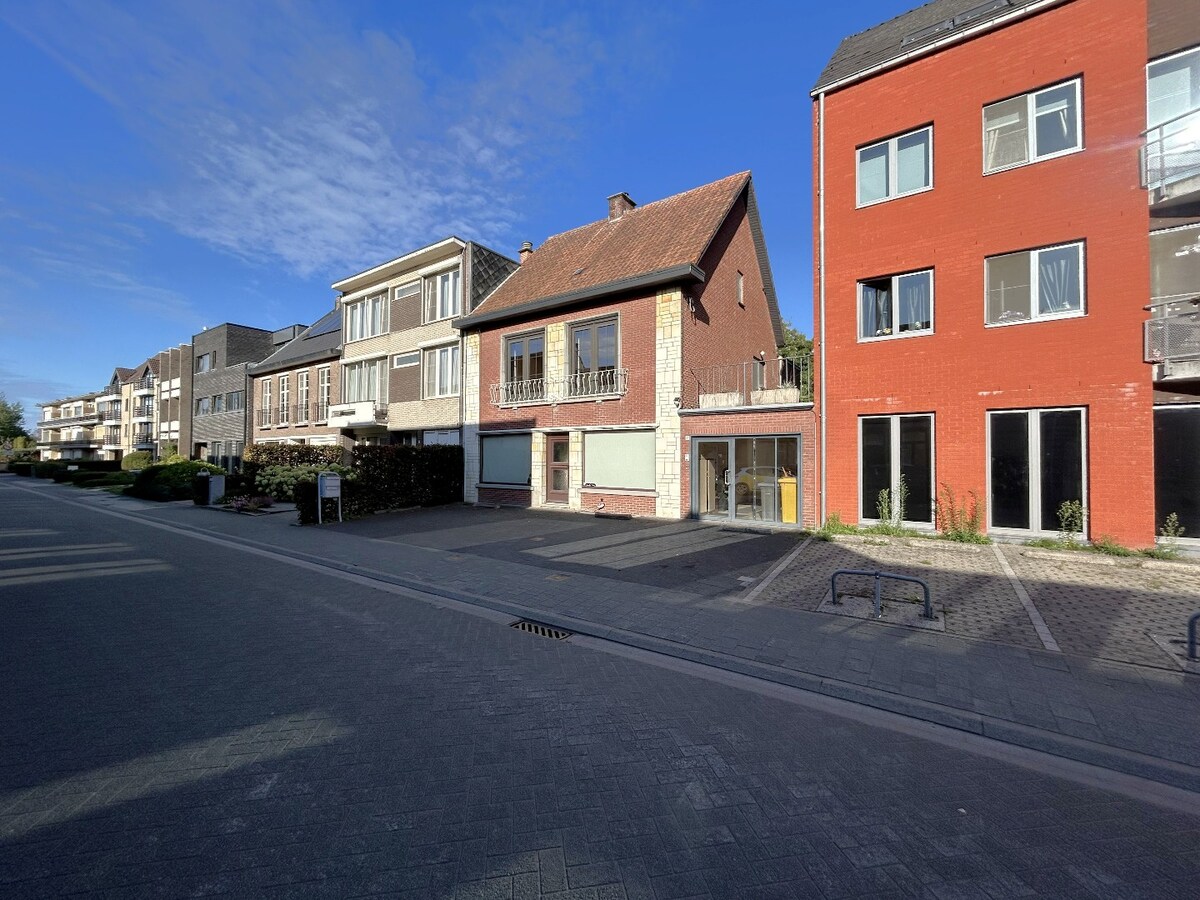 Verkocht gebouw - Geel