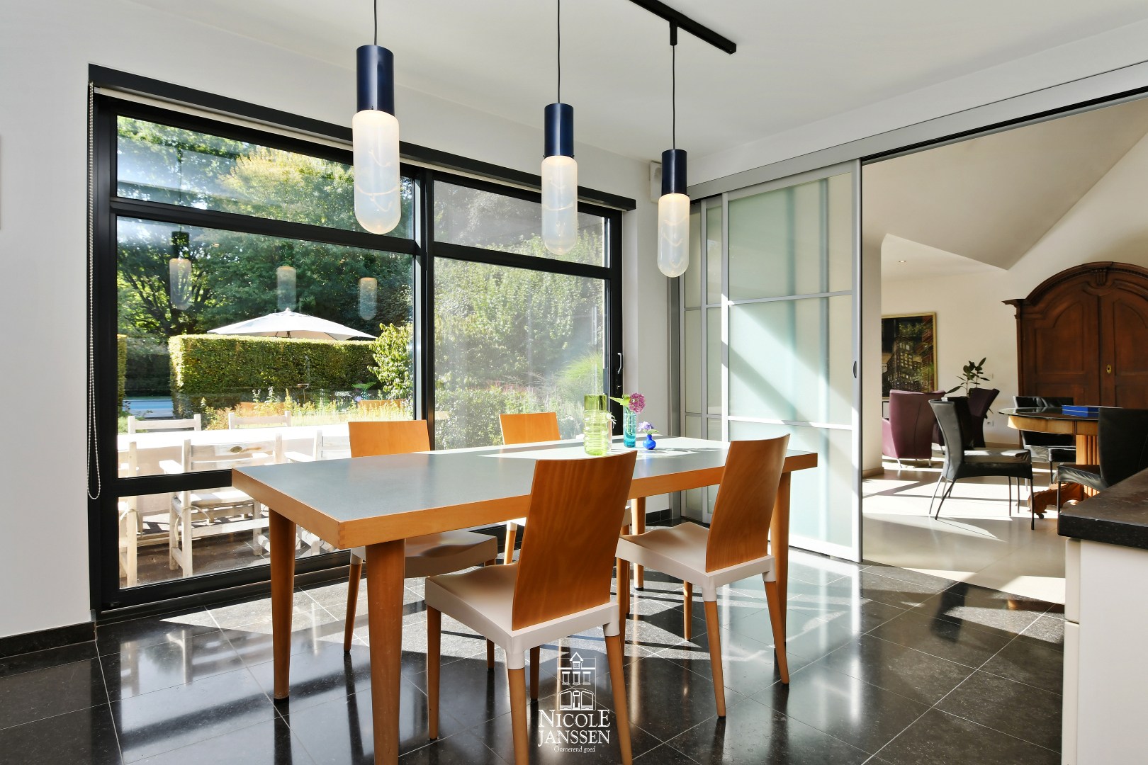 Eethoek bij de keuken 