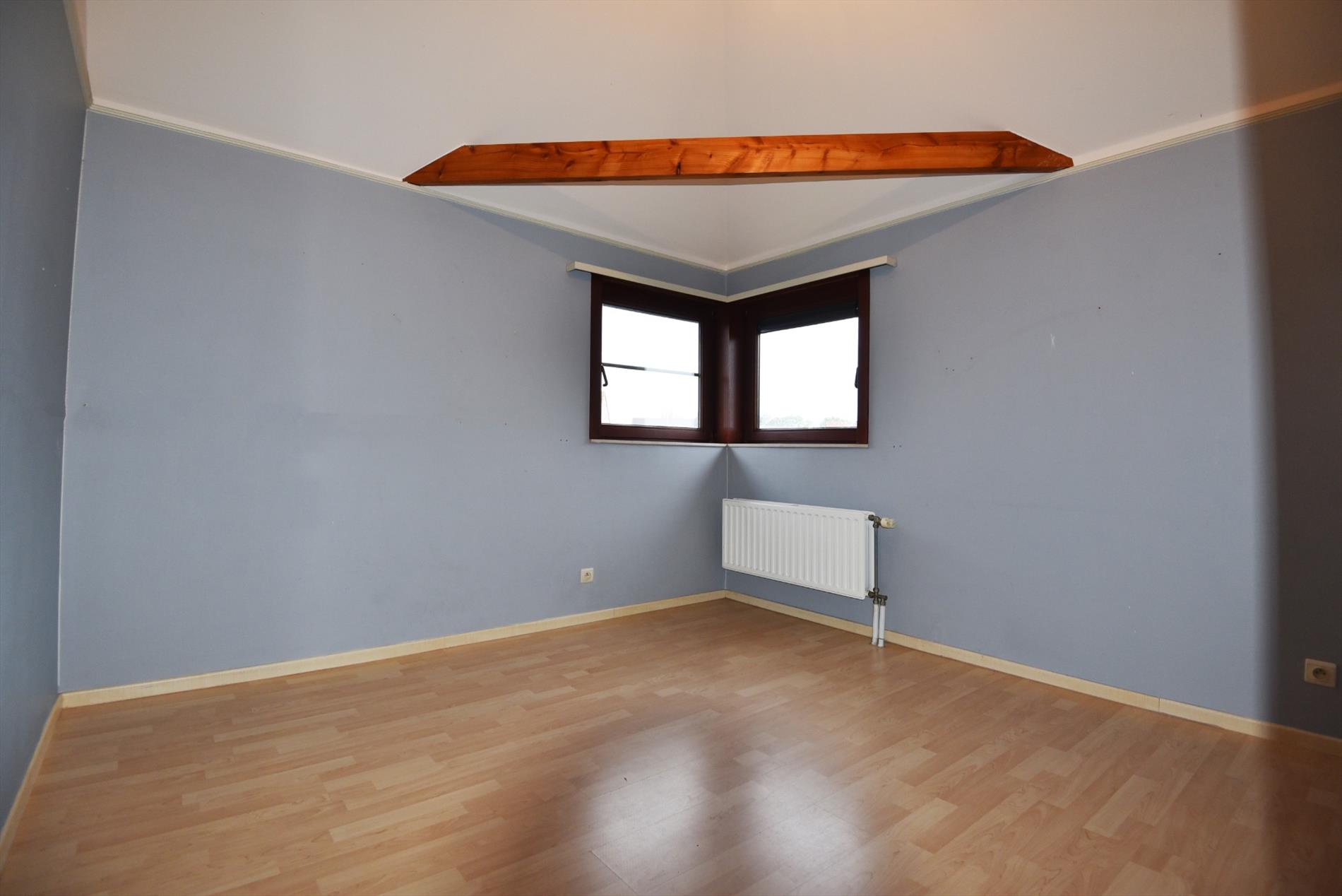 Gezinswoning 3 slpks, garage en tuin, rustig gelegen te Maldegem (Kleit) 