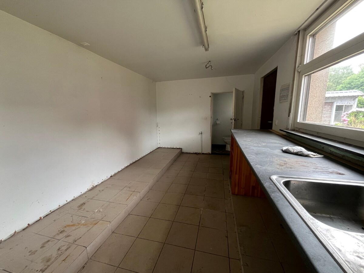 Te renoveren half open bebouwing te Gavere 